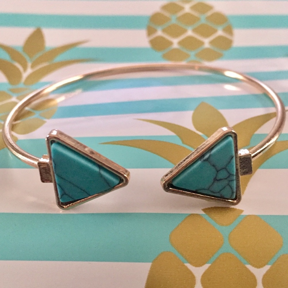 🌟NEW ARRIVAL🌟Gold Turquoise Marble Cuff Bracelet
